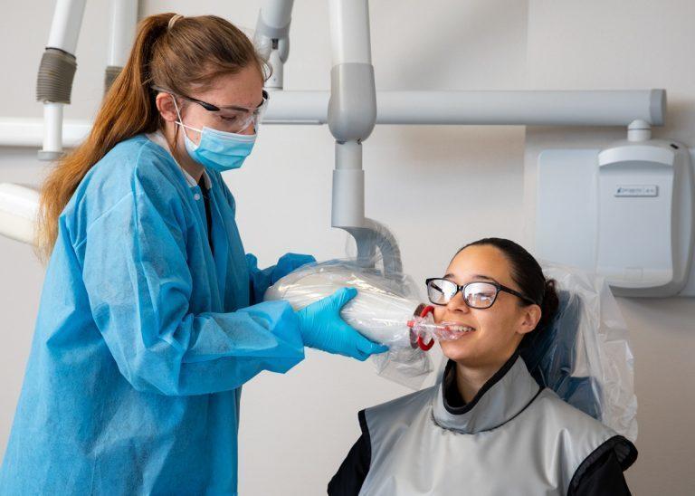 Dental Assistant Allied Health training program at Arizona College.