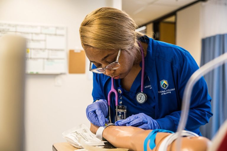 BSN Program Student At A Nursing School Near Me_