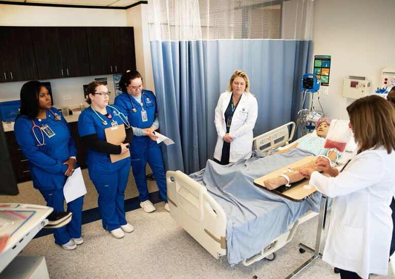 Nursing Degree Students at a Nursing College Near Me